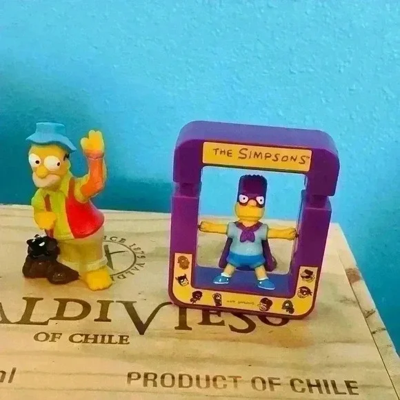 Vintage 90s Simpson Toy Figurine Bundle - Picture 3 of 4